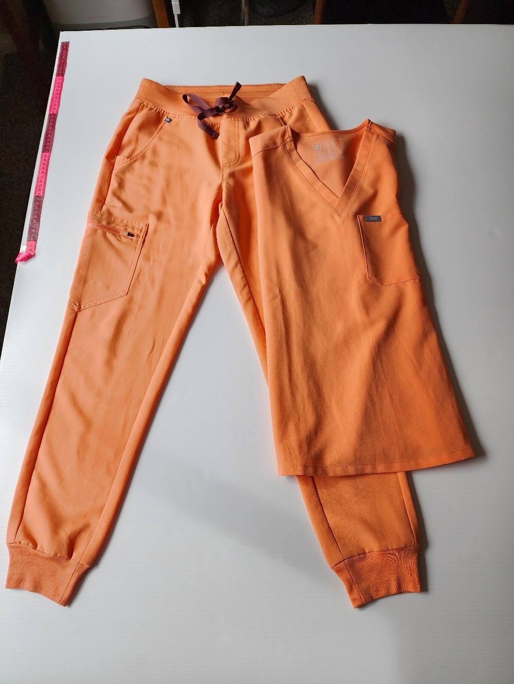 Figs XS Papaya Orange Set - Womens - EUC